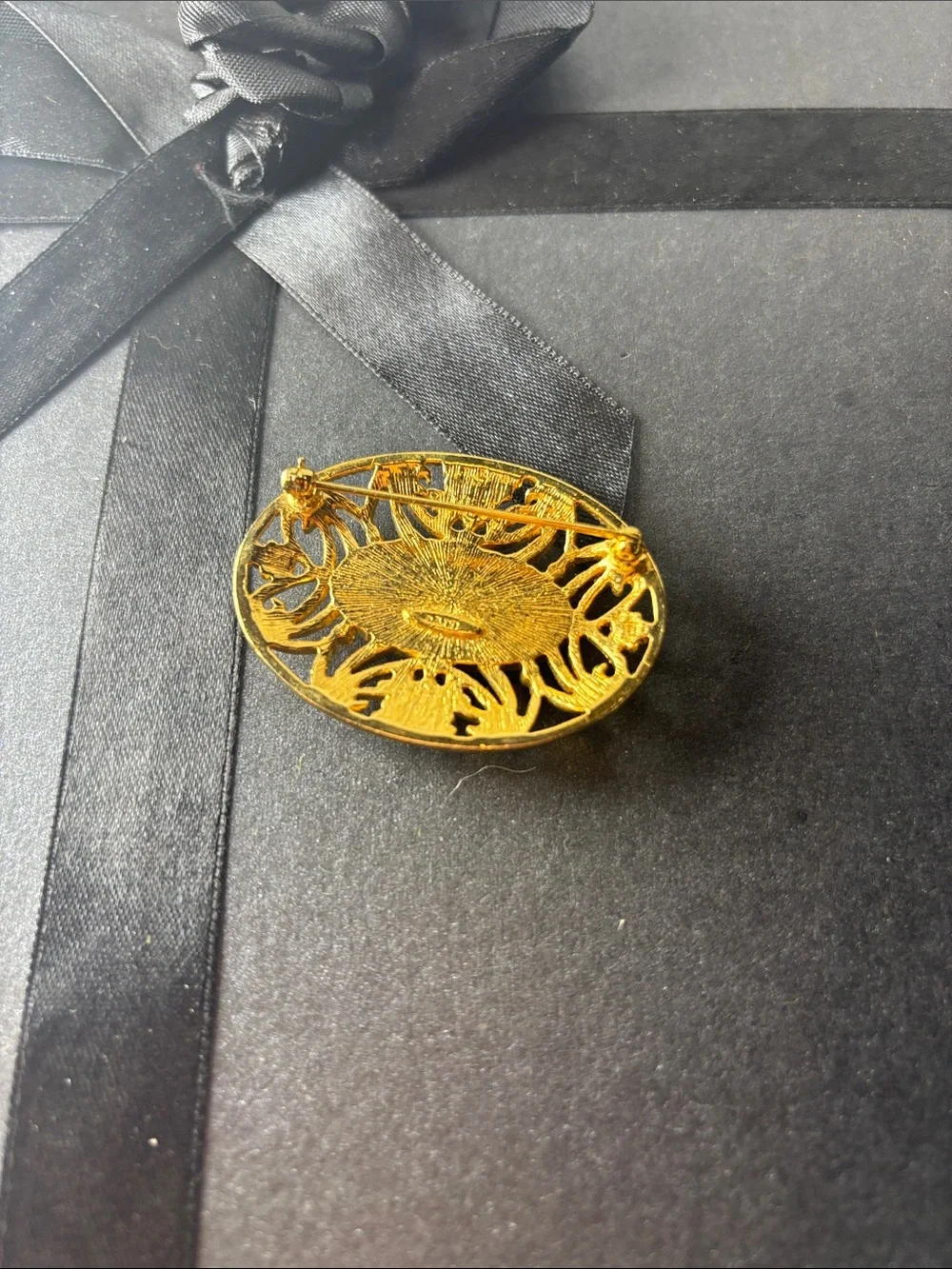 Avon Vintage Rose Pin / Brooch